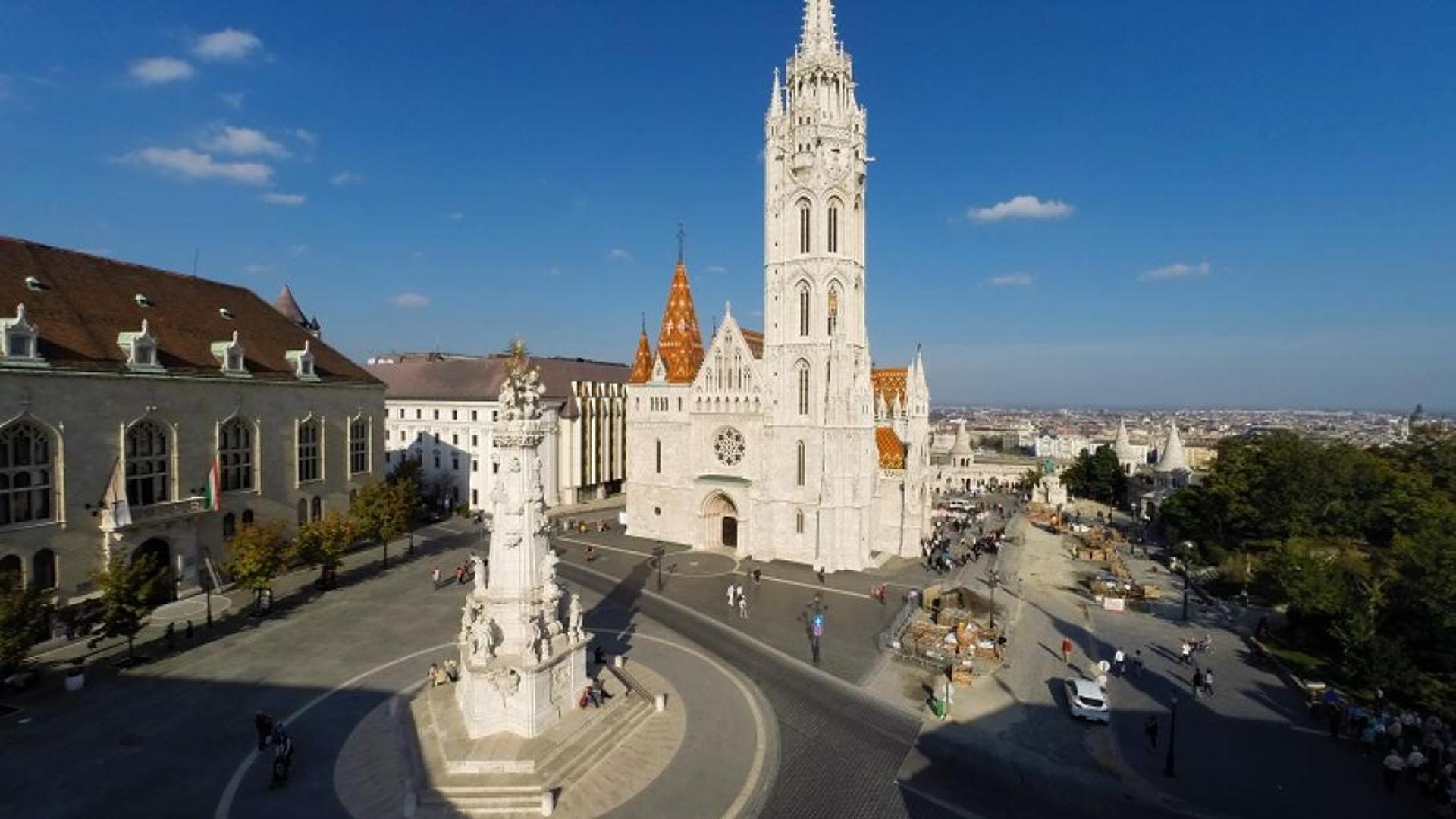 Trburkols (Tj- s trpts, dszburkolatok, termszetes s mestersges kburkolatok ptse)